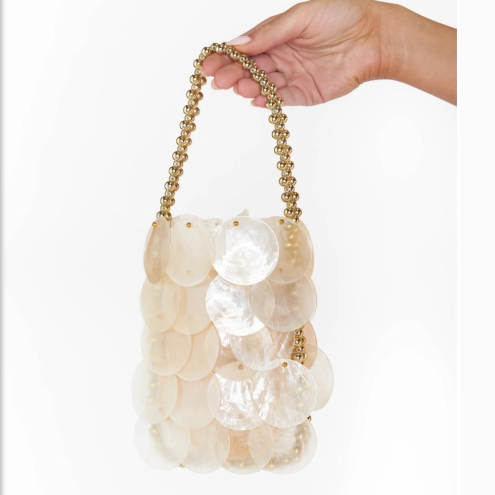 Becca Shell Bag